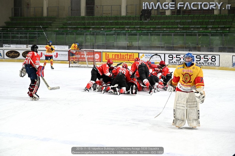 2019-11-16 Valpellice Bulldogs U17-Hockey Asiago 5839 Squadra.jpg